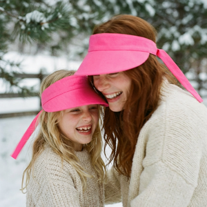 Visera back bow fuchsia