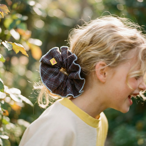 XL Scrunchie checkered brown