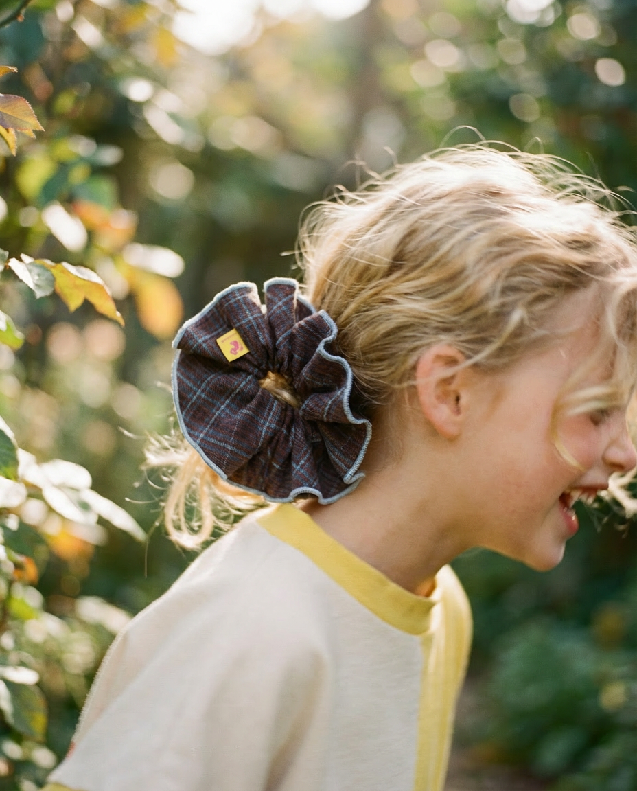 XL Scrunchie checkered brown