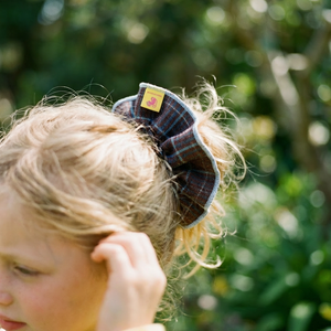 XL Scrunchie checkered brown