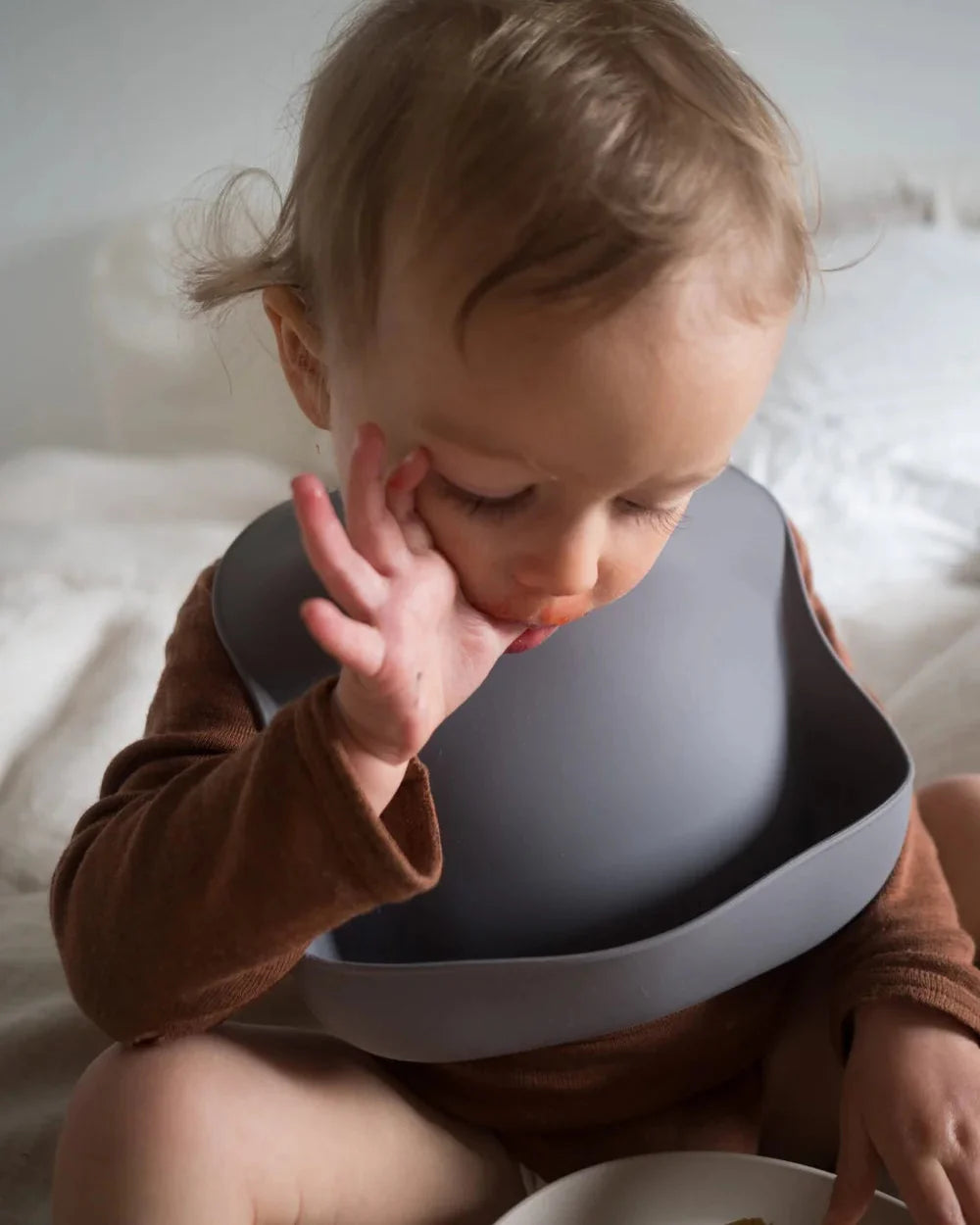 Bib de silicone (available in 5 colors)