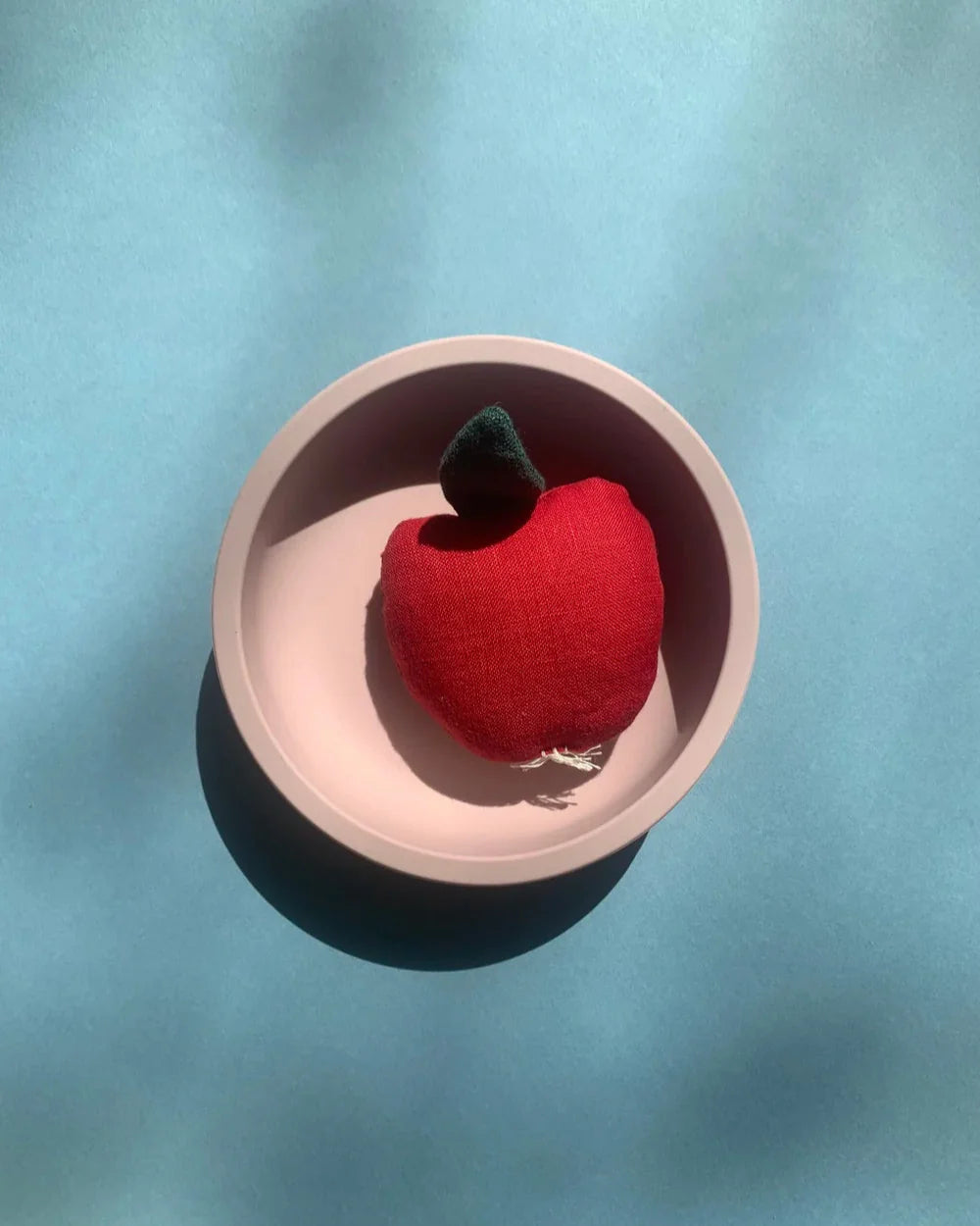 Linen Toy APPLE (1 piece)