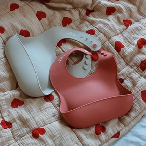 Bib de silicone (available in 5 colors)