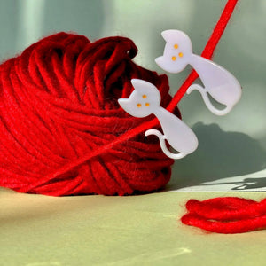 Hair Clip cat (available in 2 colors)