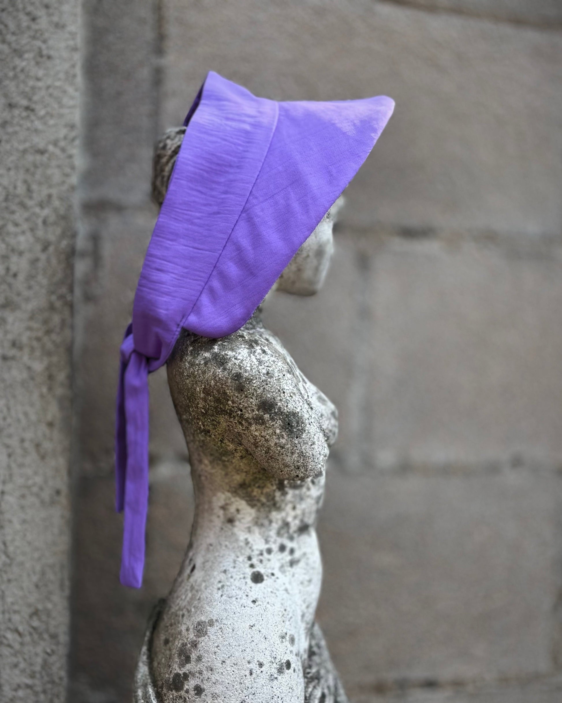 Visera back bow lilac