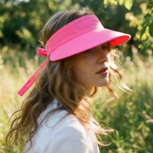 Visera with back bow fuchsia