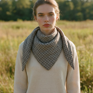 Scarf Cape checkered khaki