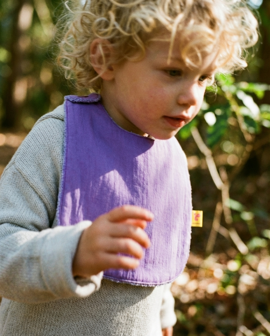 Reversible Bib terry lilac/technical fabric lilac