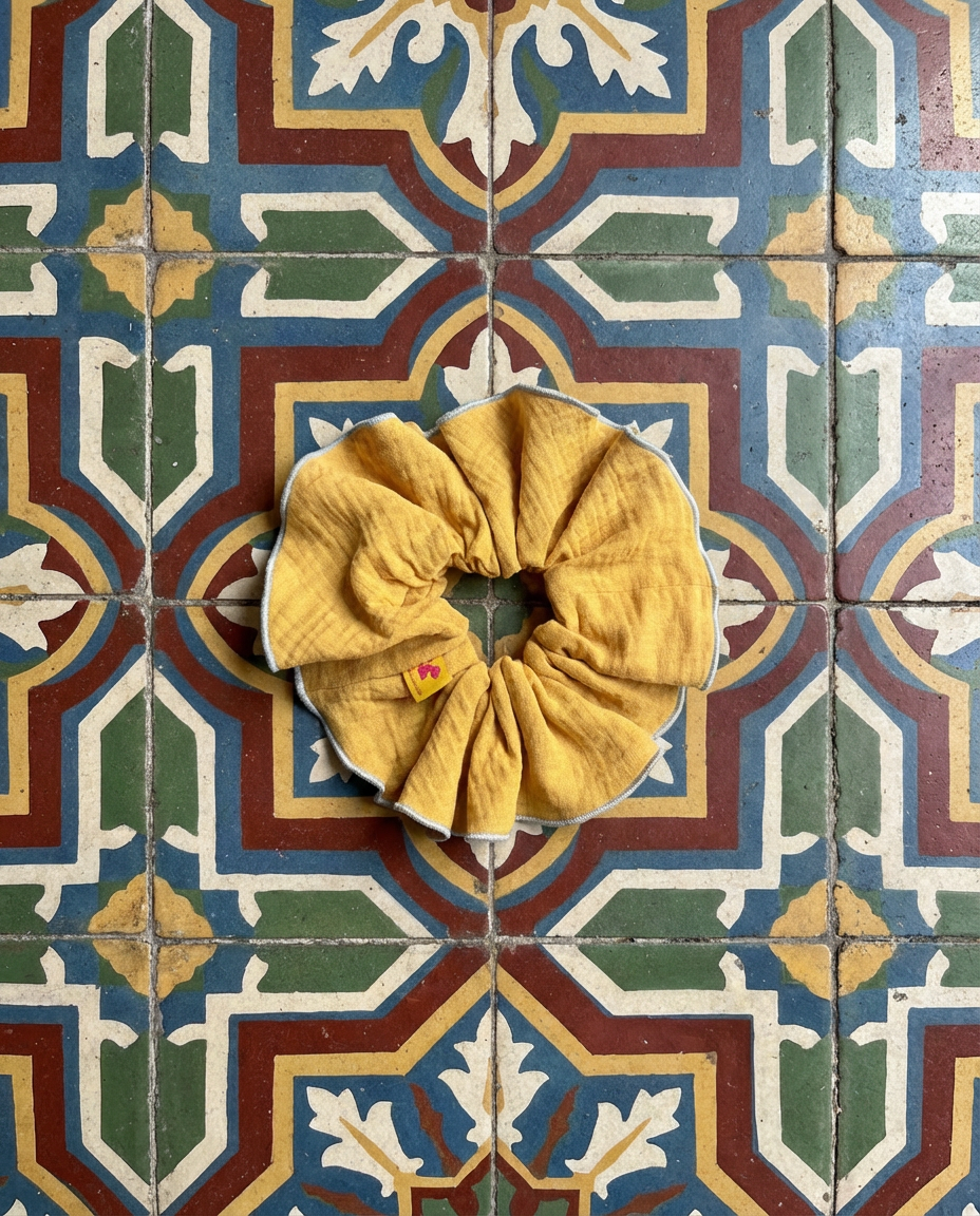 XL Scrunchie muslin curry