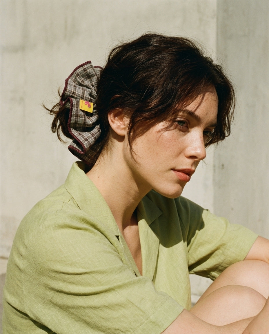 XL Scrunchie checkered khaki