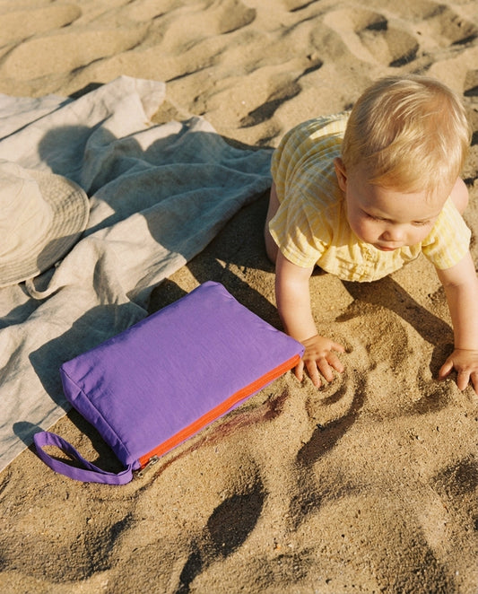 Toiletry Pouch "Organized Chaos" (Violeta) - Your Adventure Helper