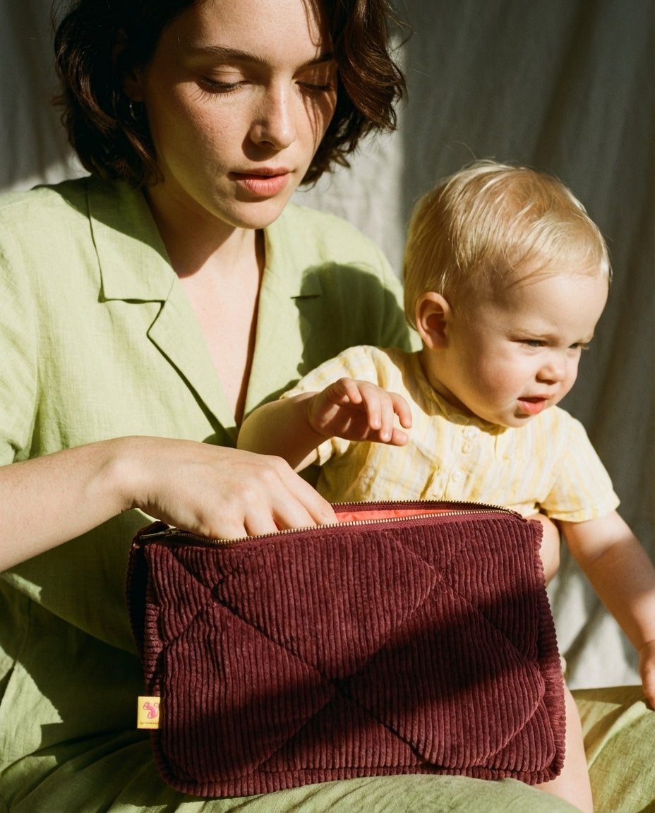 Toiletry Pouch corduroy burgundy