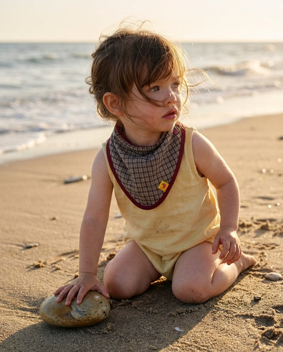 Bandana Bib CAMELIA checkered khaki