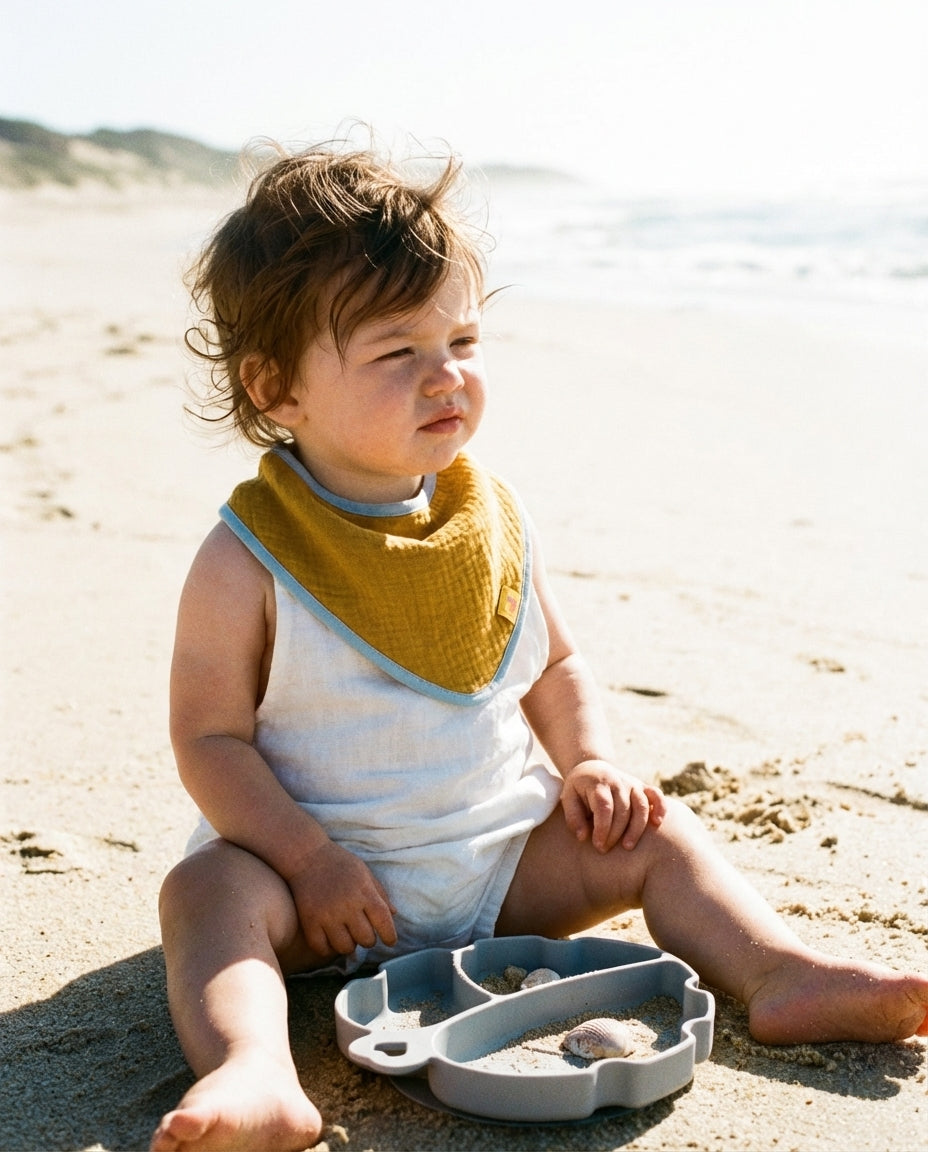 Bandana Bib CAMELIA muslin curry