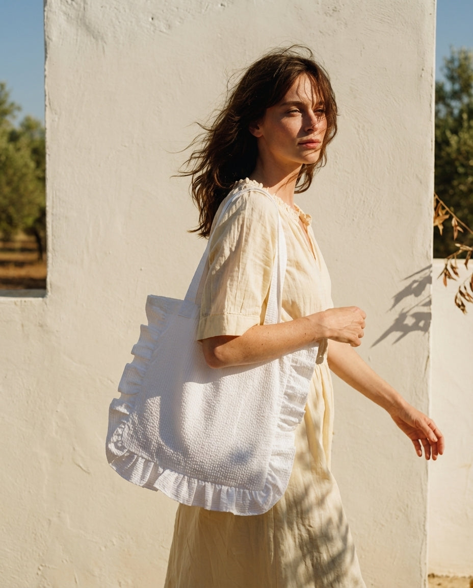 Tote Bag with ruffles white